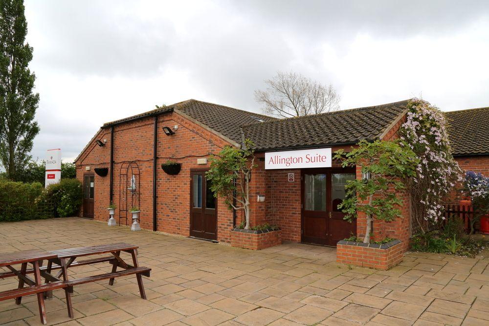 Urban Hotel Grantham Exterior photo